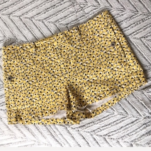 J. Crew Yellow patterned chino shorts 6 - Picture 1 of 6